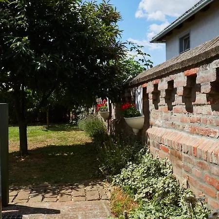 Appartement Troszt Pince