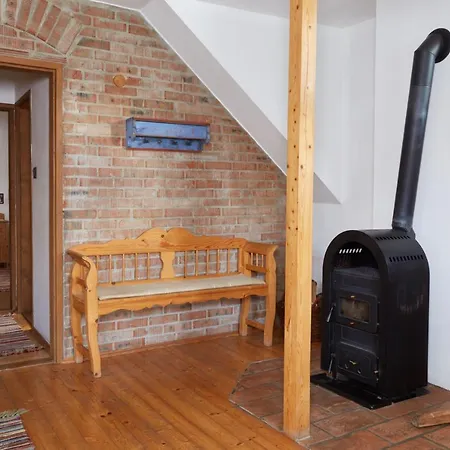 Troszt Pince Villány